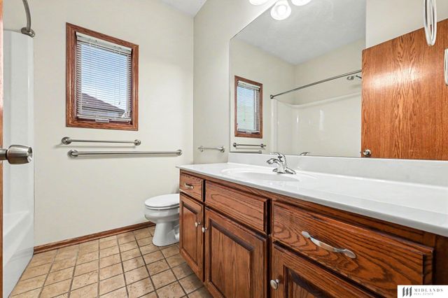 16507 Briar Street, Omaha, NE 68136