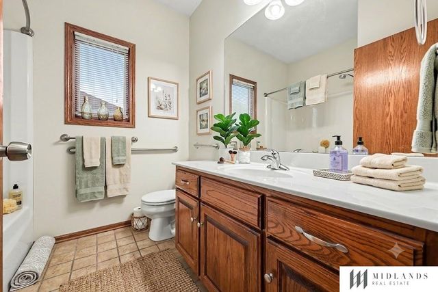16507 Briar Street, Omaha, NE 68136