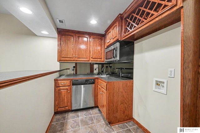 16507 Briar Street, Omaha, NE 68136