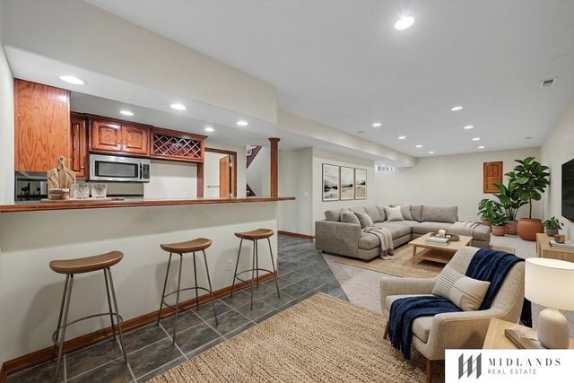 16507 Briar Street, Omaha, NE 68136
