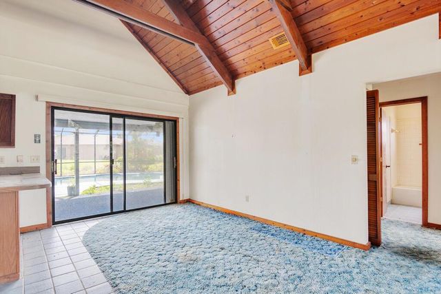 398 SW Ray Avenue, Port St Lucie, FL 34983