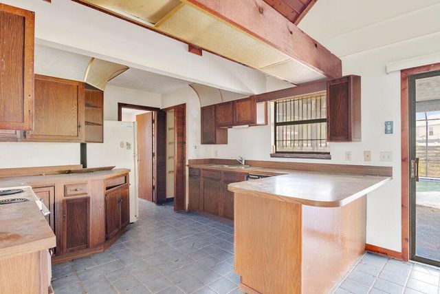 398 SW Ray Avenue, Port St Lucie, FL 34983