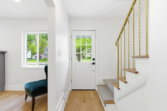 1956 Glenn Avenue, Columbus, OH 43212
