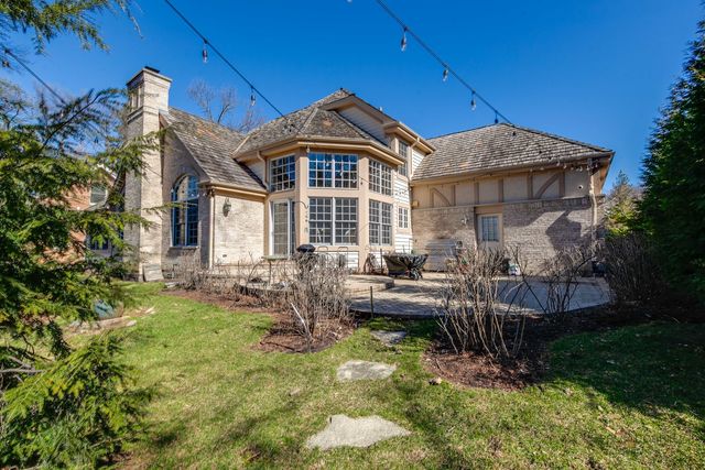 1771 Stanford Court, Lake Forest, IL 60045