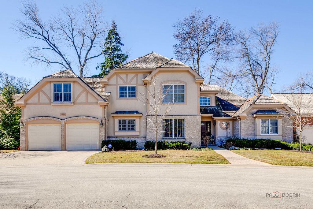 1771 Stanford Court, Lake Forest, IL 60045