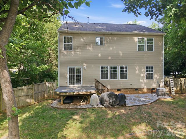 12325 Canal Drive, Huntersville, NC 28078