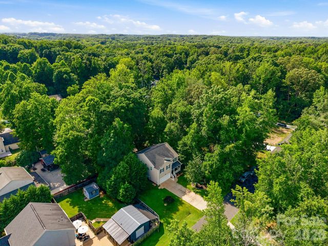 12325 Canal Drive, Huntersville, NC 28078