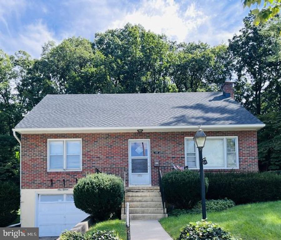 115 WOODLAND RD, Reading, PA 19610