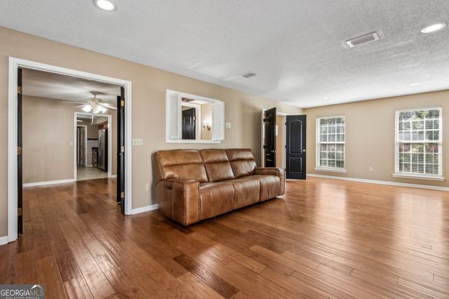 60 N River Oaks Court, St. Marys, GA 31558