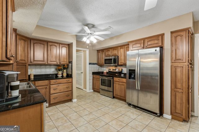 60 N River Oaks Court, St. Marys, GA 31558