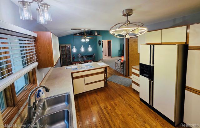 412 Rosette Street, Holly Village, MI 48442