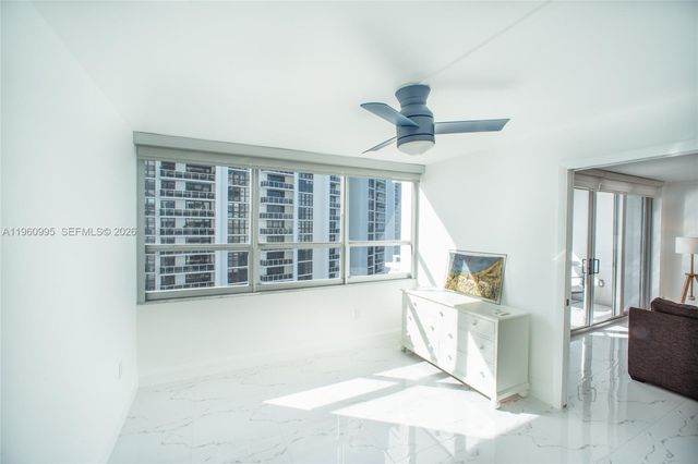 11 Island Ave 1107, Miami Beach, FL 33139