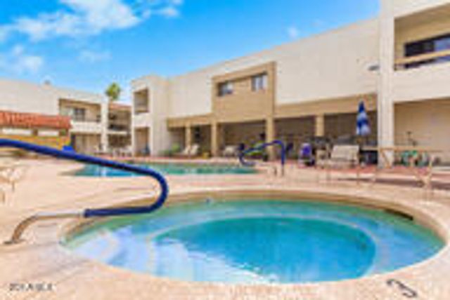 3002 N 70TH Street 136, Scottsdale, AZ 85251