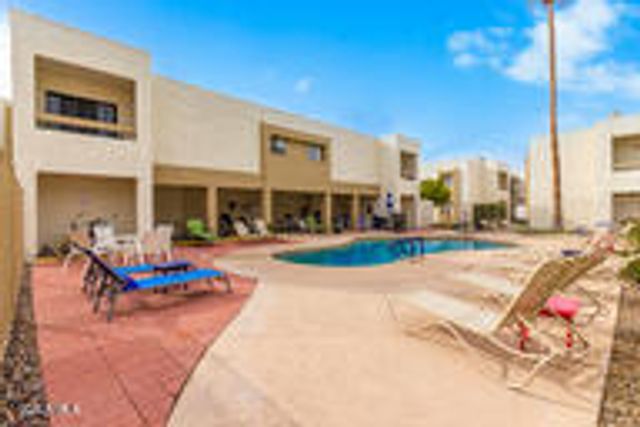 3002 N 70TH Street 136, Scottsdale, AZ 85251