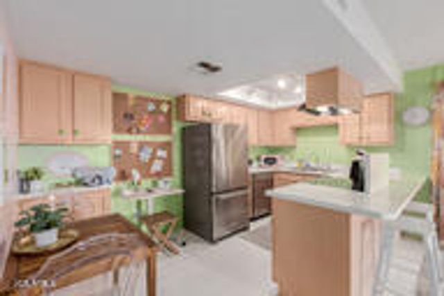 3002 N 70TH Street 136, Scottsdale, AZ 85251