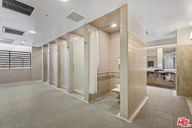 4316 Marina City 105G, Marina Del Rey, CA 90292