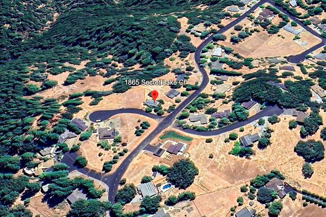 1865 Secret Lake Ct, Cool, CA 95614