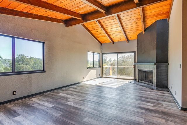 1865 Secret Lake Ct, Cool, CA 95614