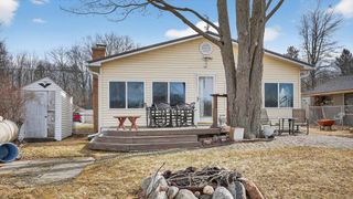 2695 Lakeshore Drive, Gladwin, MI 48624