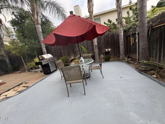 11337 Dronfield Terrace 4, Los Angeles, CA 91331