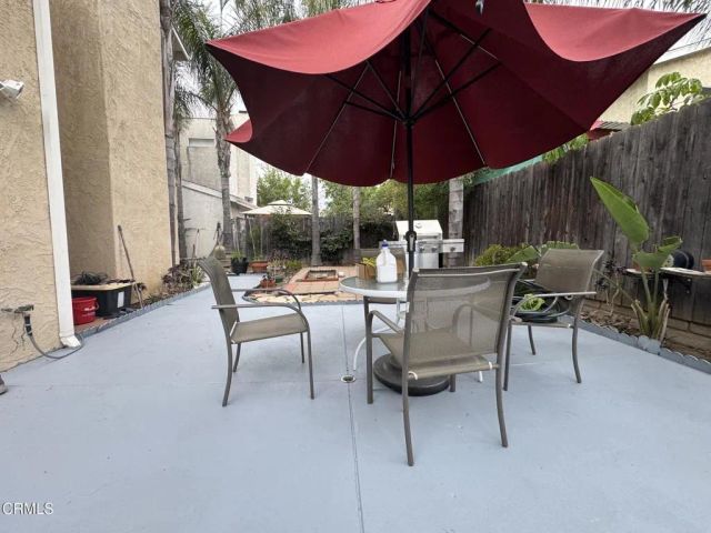 11337 Dronfield Terrace 4, Los Angeles, CA 91331