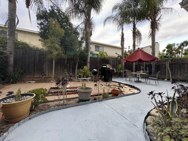 11337 Dronfield Terrace 4, Los Angeles, CA 91331
