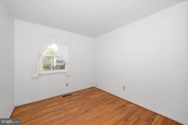 1300 HOLLIBEN RD, Severna Park, MD 21146