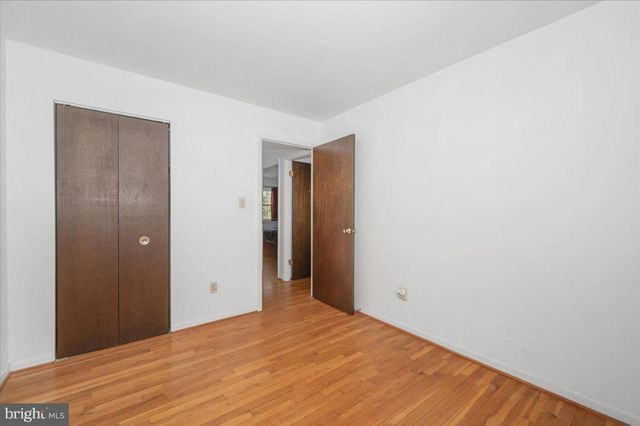 1300 HOLLIBEN RD, Severna Park, MD 21146