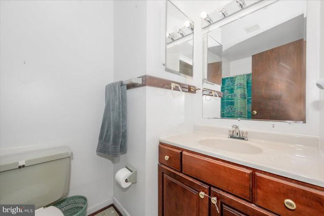 1300 HOLLIBEN RD, Severna Park, MD 21146