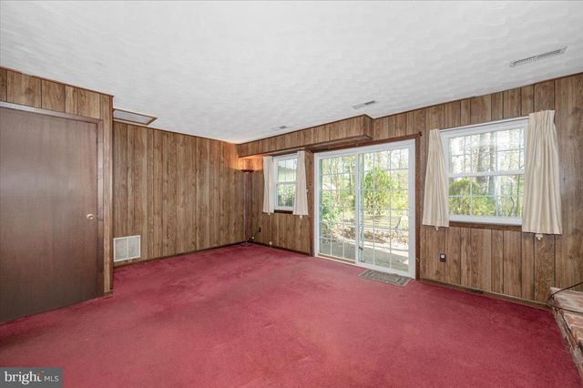 1300 HOLLIBEN RD, Severna Park, MD 21146