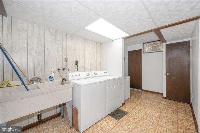 1300 HOLLIBEN RD, Severna Park, MD 21146