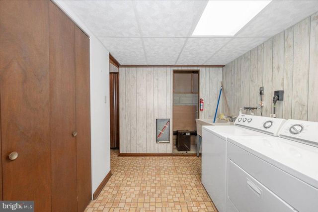 1300 HOLLIBEN RD, Severna Park, MD 21146
