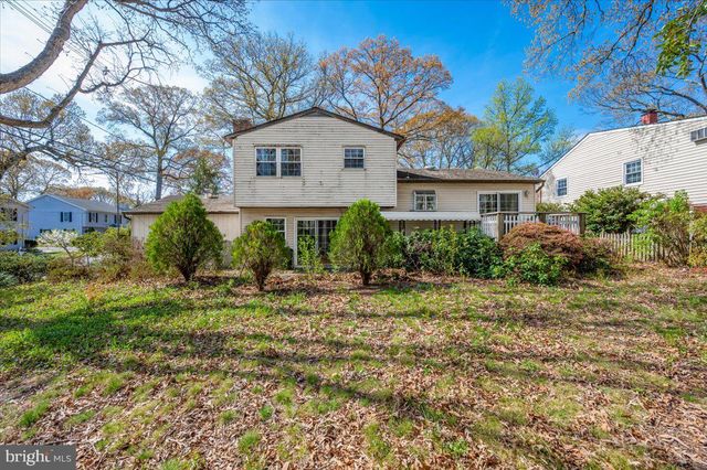 1300 HOLLIBEN RD, Severna Park, MD 21146