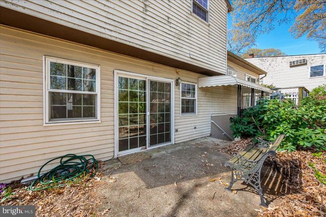 1300 HOLLIBEN RD, Severna Park, MD 21146