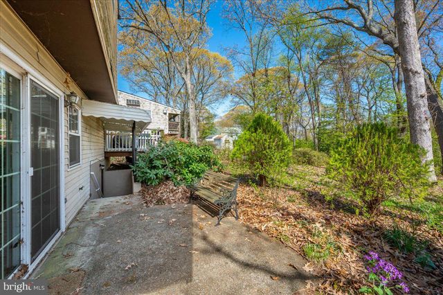 1300 HOLLIBEN RD, Severna Park, MD 21146