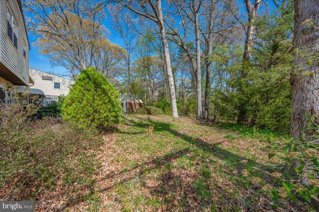 1300 HOLLIBEN RD, Severna Park, MD 21146