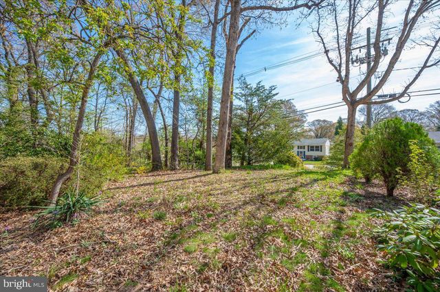 1300 HOLLIBEN RD, Severna Park, MD 21146