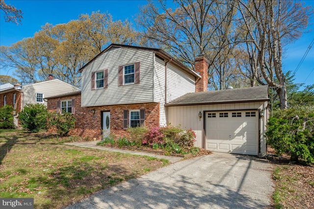 1300 HOLLIBEN RD, Severna Park, MD 21146