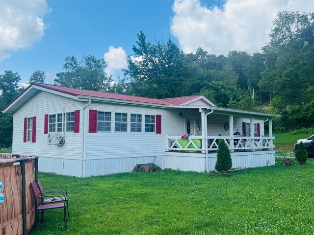 121 Black Creek Road, Clay City, KY 40312