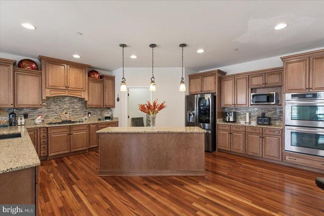 6314 NAYLORS RESERVE CT, Hughesville, MD 20637