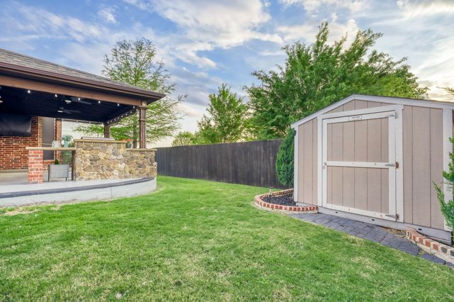 2220 Crestridge Drive, Little Elm, TX 75068