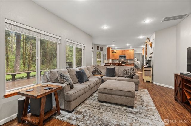9327 164th Street NE, Arlington, WA 98223