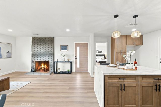 27176 Hibiscus, Highland, CA 92346