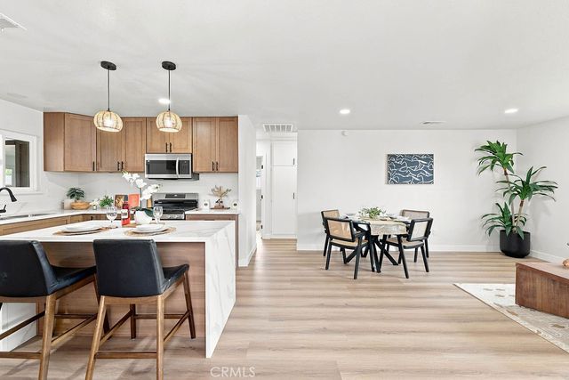 27176 Hibiscus, Highland, CA 92346