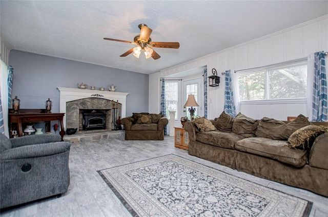 1011 Rainey Road, Temple, GA 30179