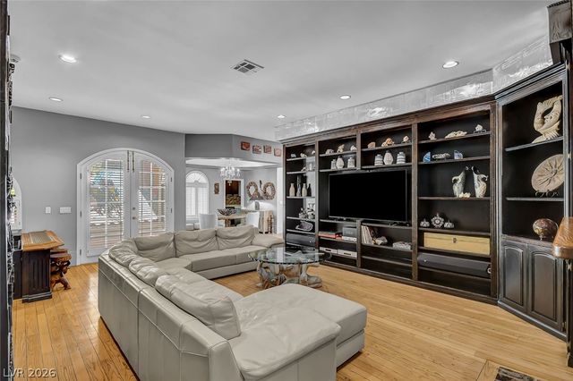 24 Quail Run Road, Henderson, NV 89014