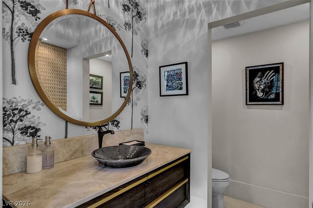 24 Quail Run Road, Henderson, NV 89014