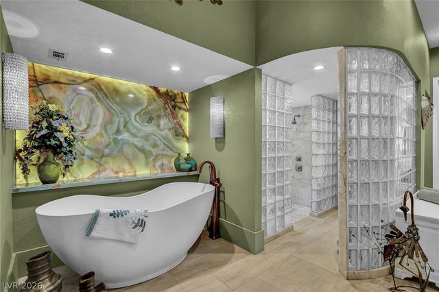 24 Quail Run Road, Henderson, NV 89014