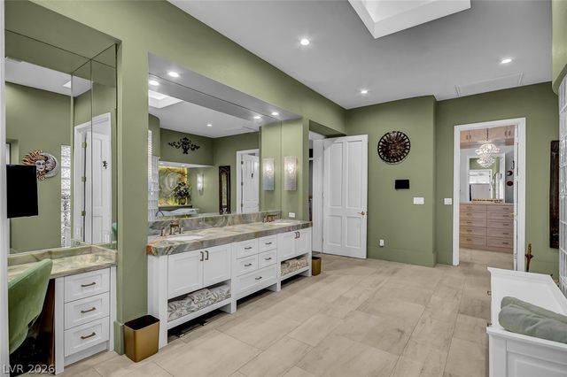 24 Quail Run Road, Henderson, NV 89014