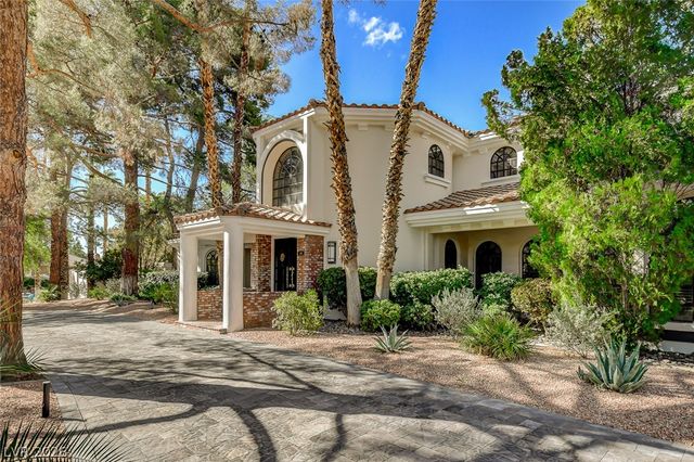 24 Quail Run Road, Henderson, NV 89014